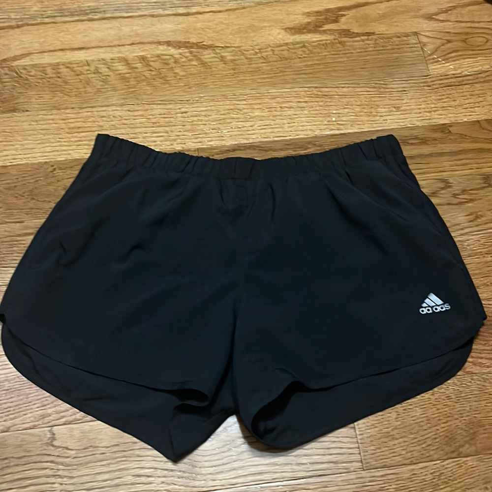 Medium 4 inch adidas all black running shorts. Super comfortable/good condition